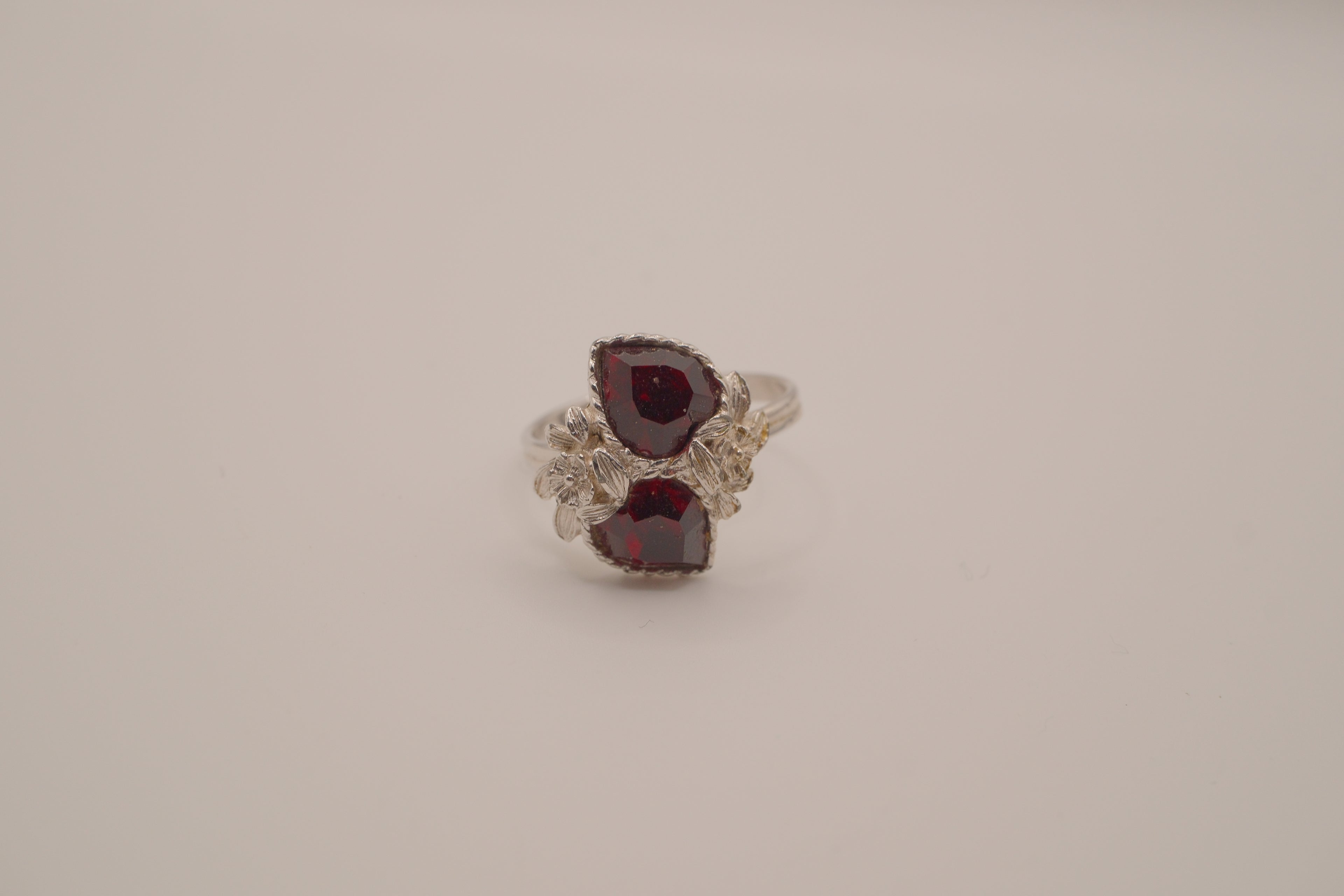 Vintage Sarah Coventry "Love Story" ring