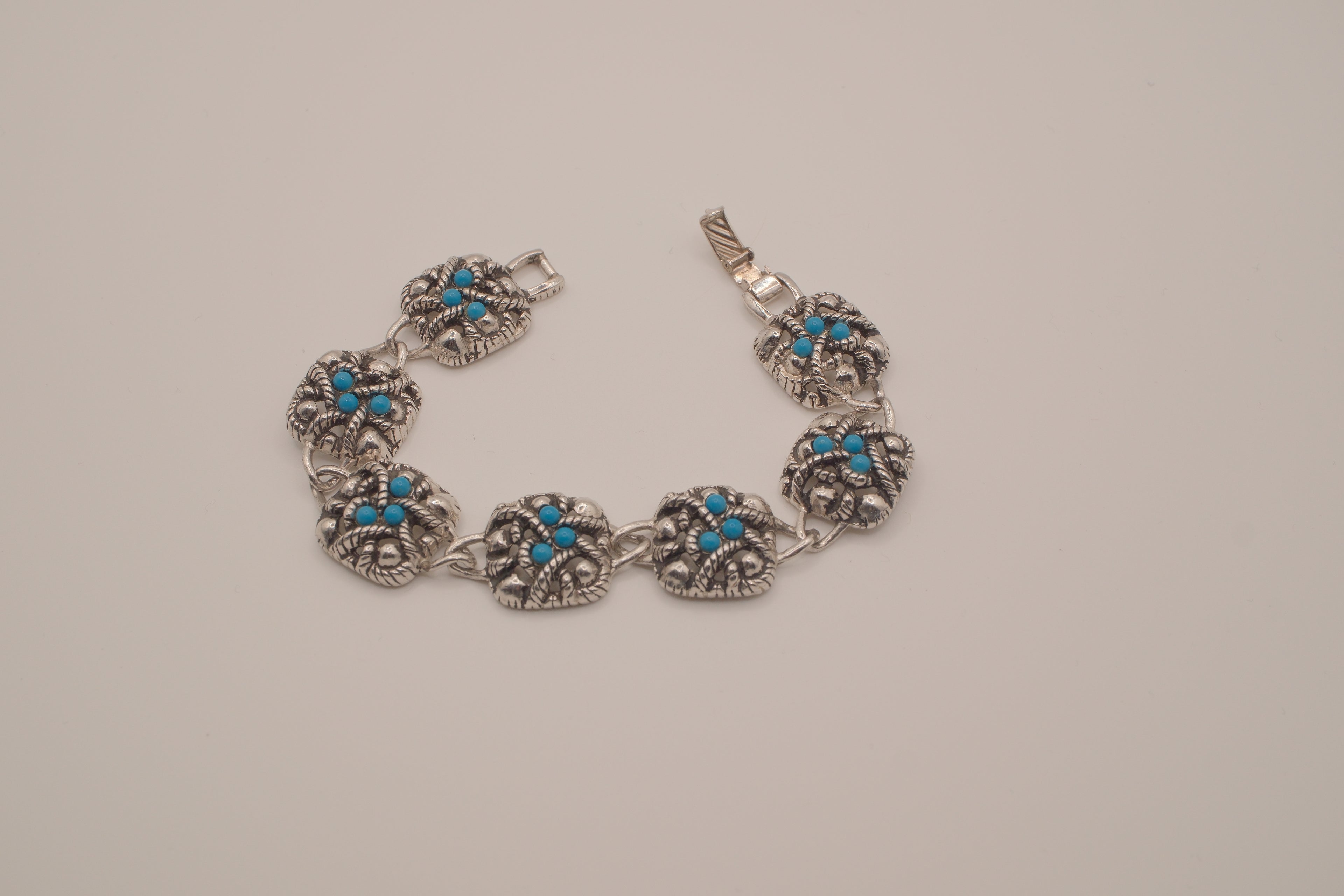 Vintage Avon faux Turquoise link bracelet