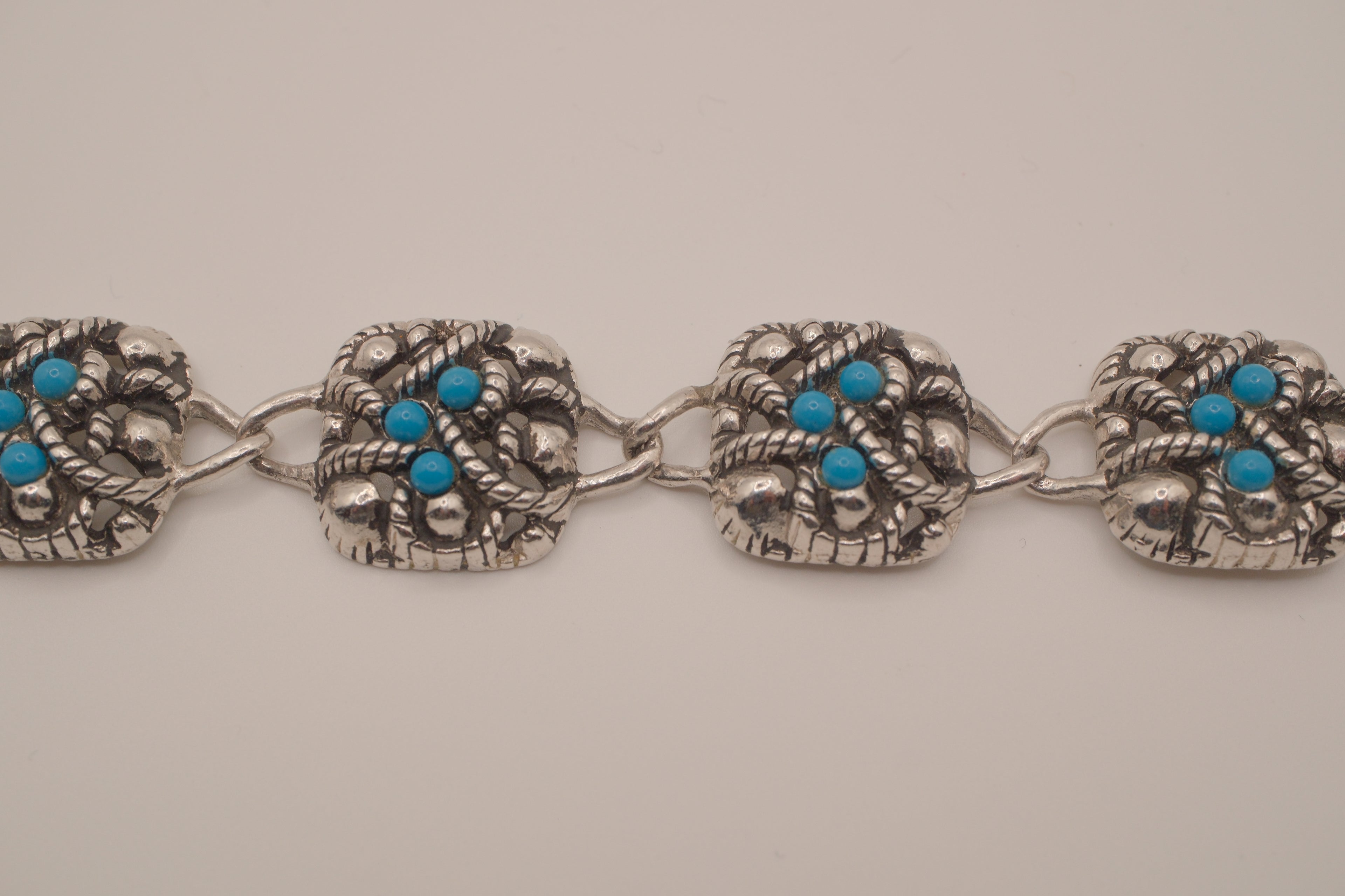 Vintage Avon faux Turquoise link bracelet