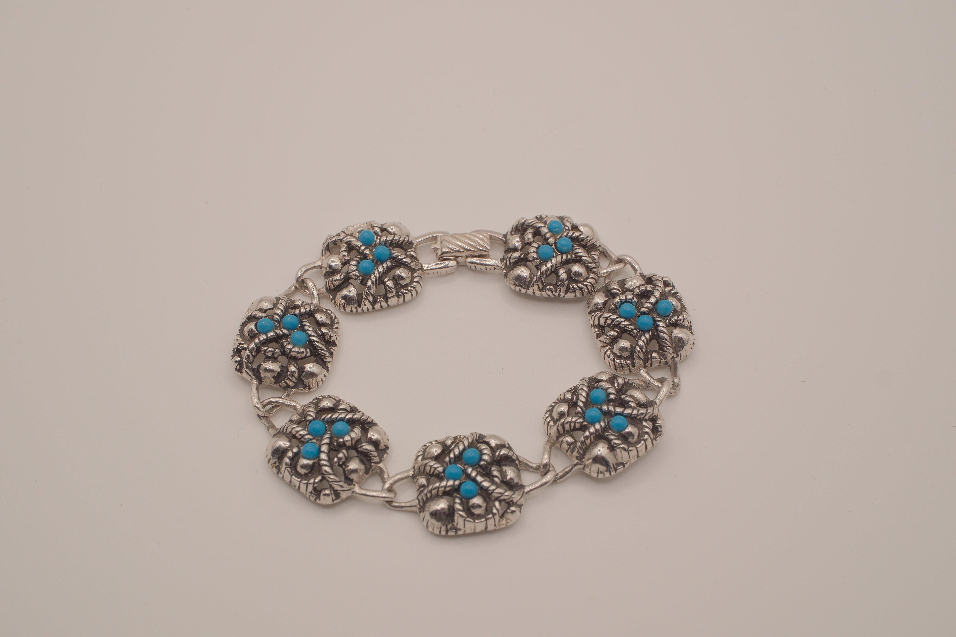 Vintage Avon faux Turquoise link bracelet