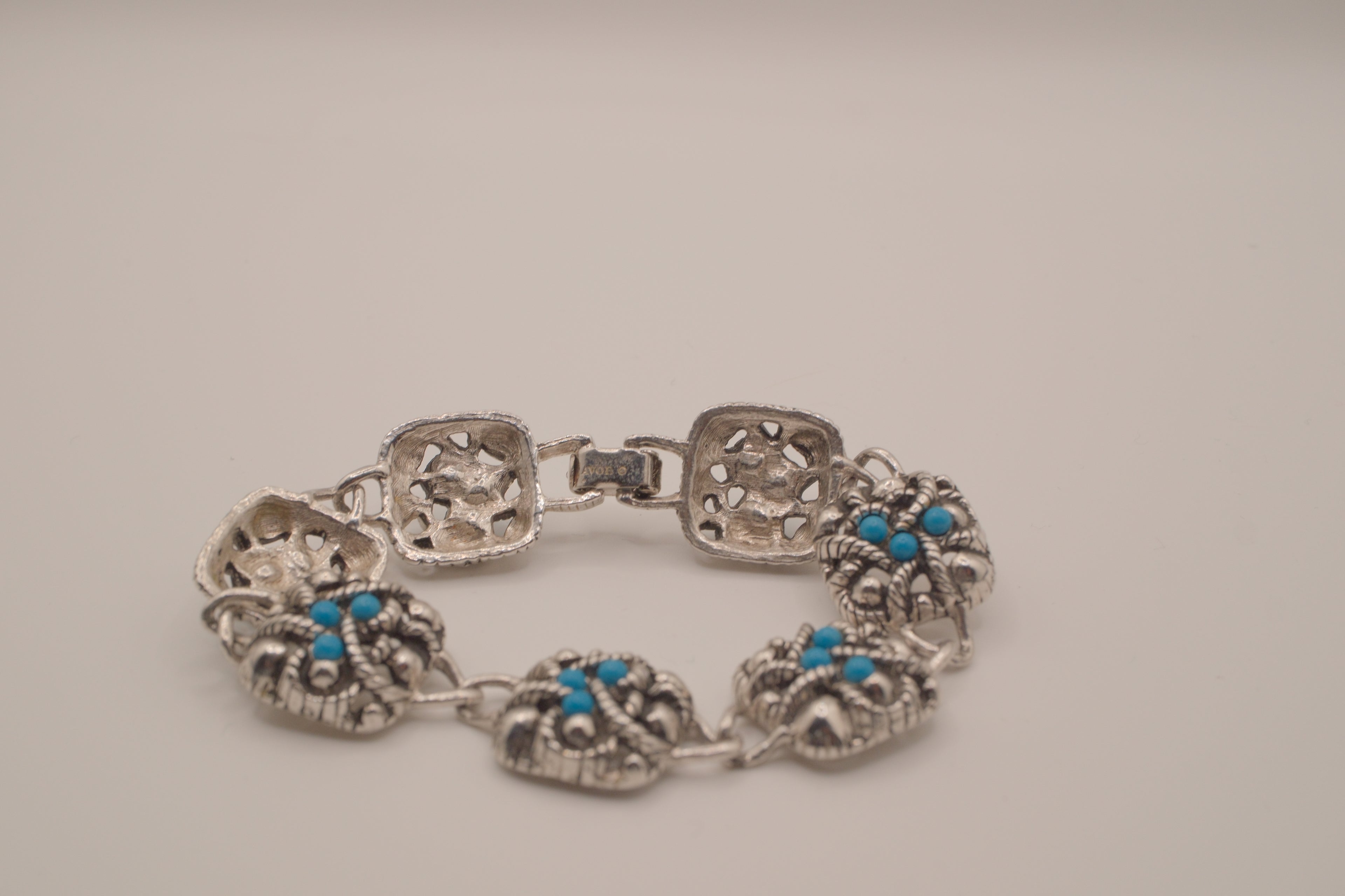 Vintage Avon faux Turquoise link bracelet