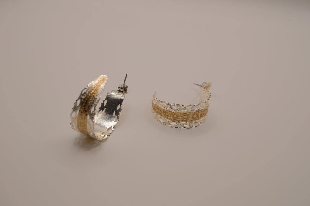 Two-tone filigree open hoop earrings