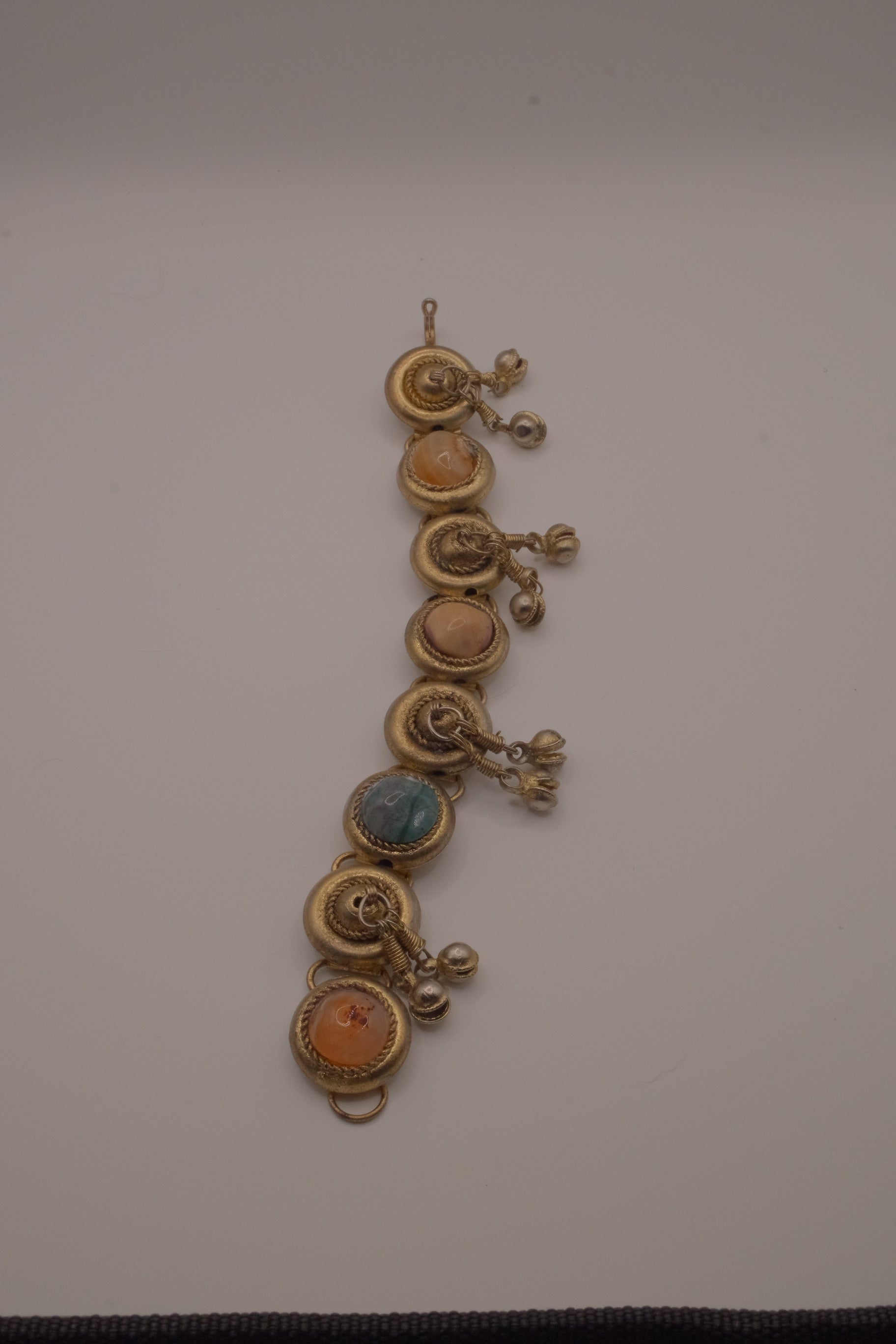 Vintage cabochon link bracelet