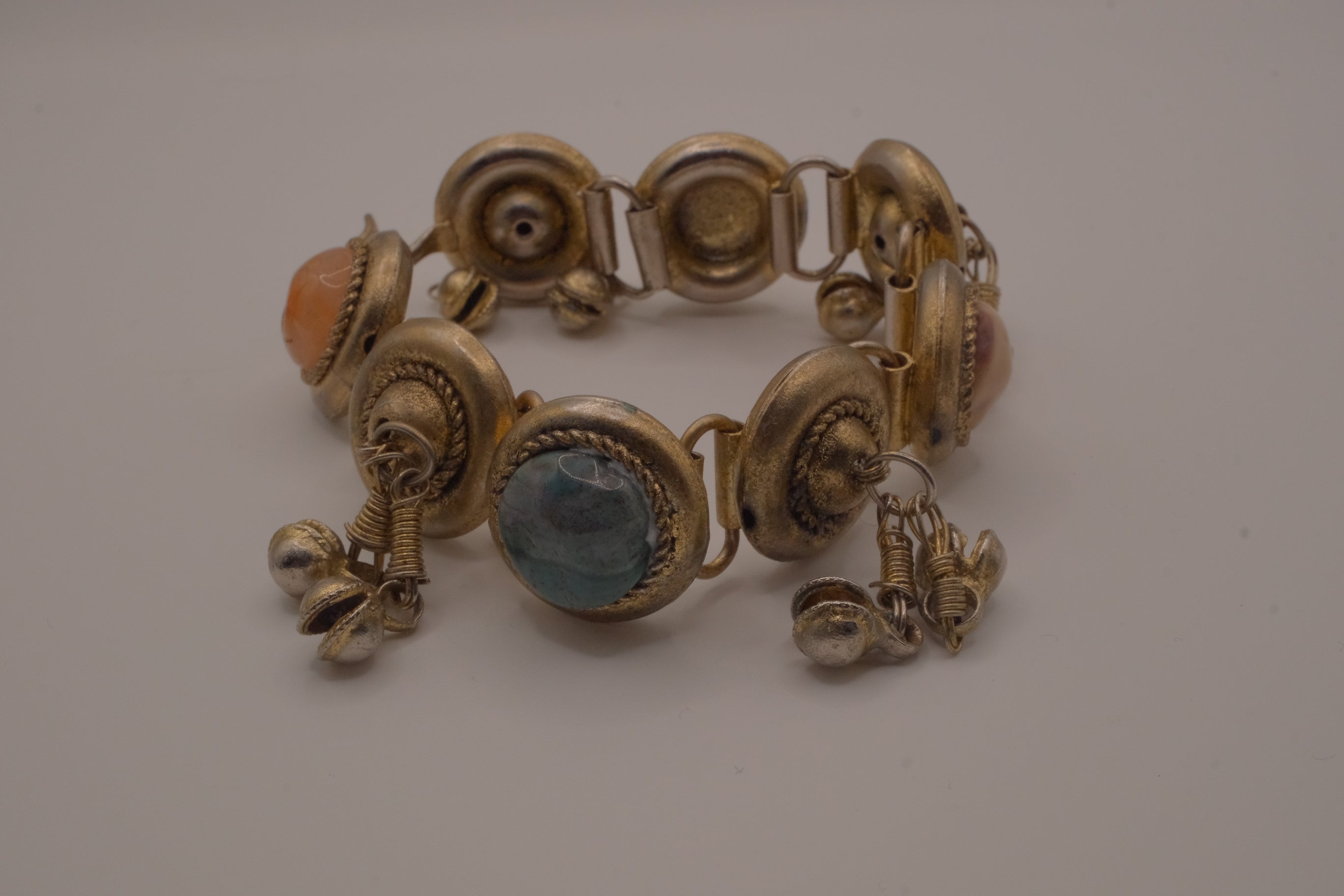 Vintage cabochon link bracelet