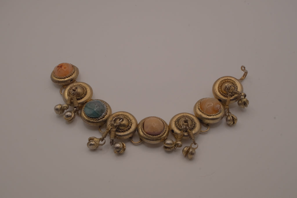 Vintage cabochon link bracelet