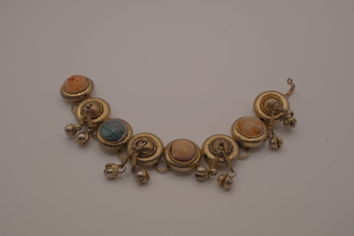 Vintage cabochon link bracelet