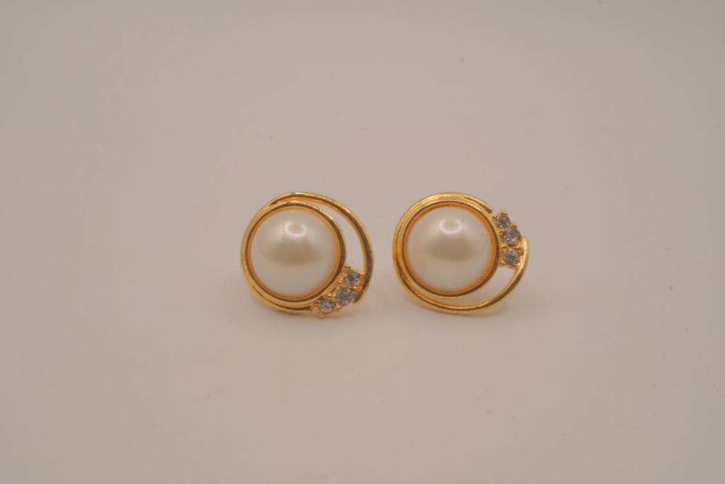 Vintage faux pearl and clear rhinestone earrings