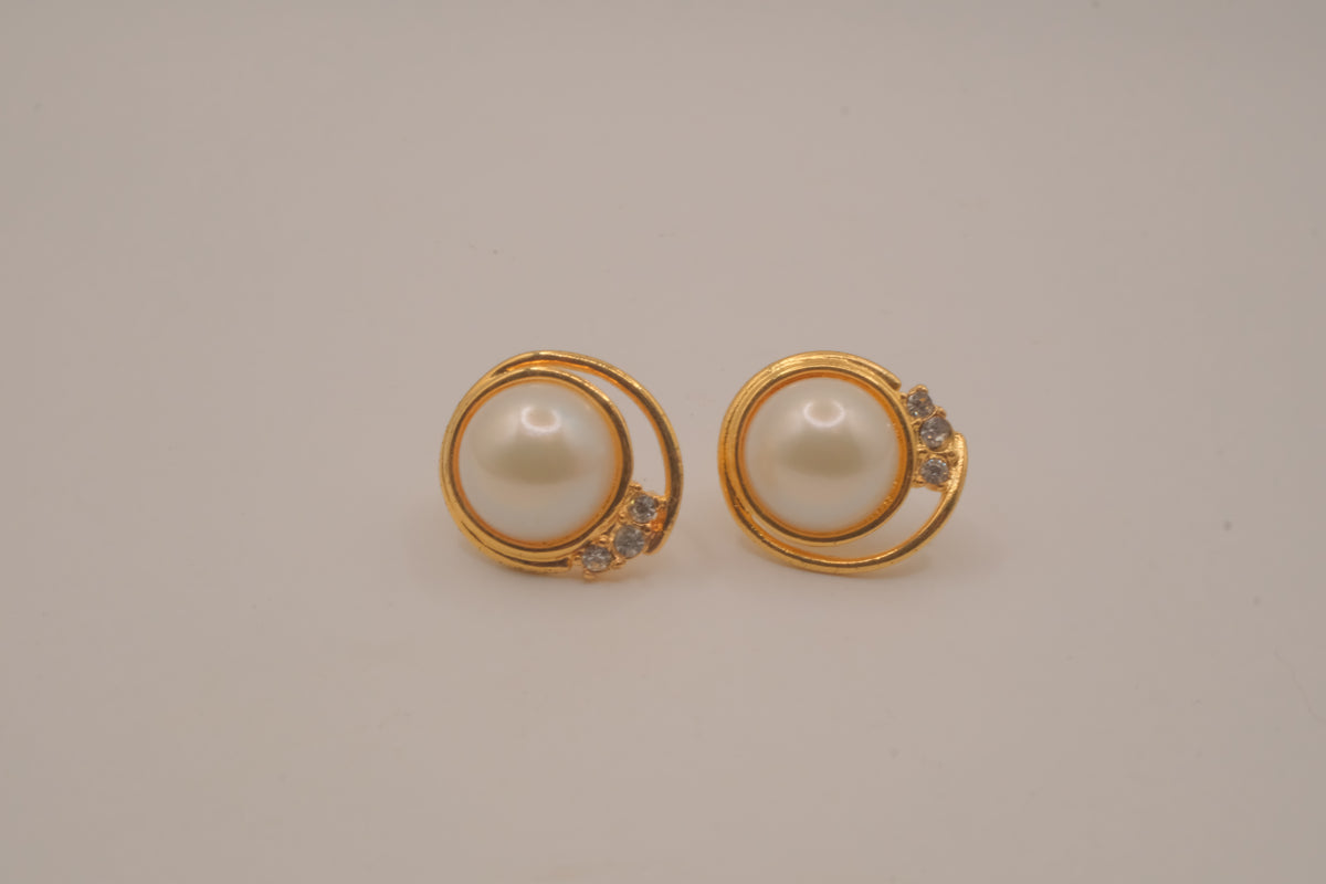 Vintage faux pearl and clear rhinestone earrings