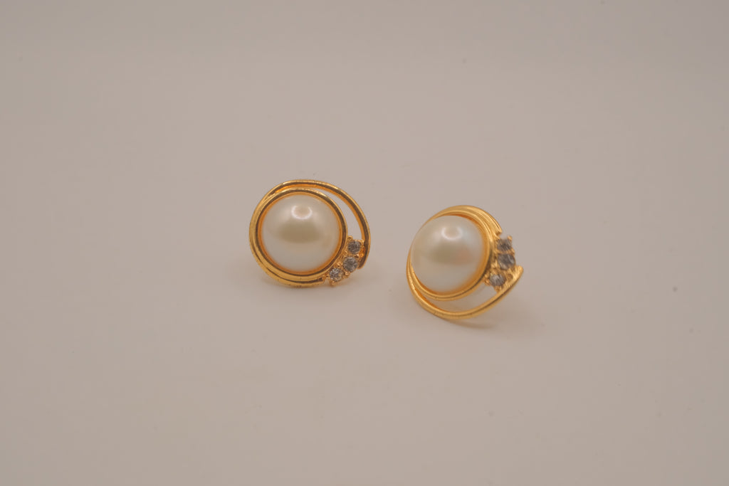 Vintage faux pearl and clear rhinestone earrings