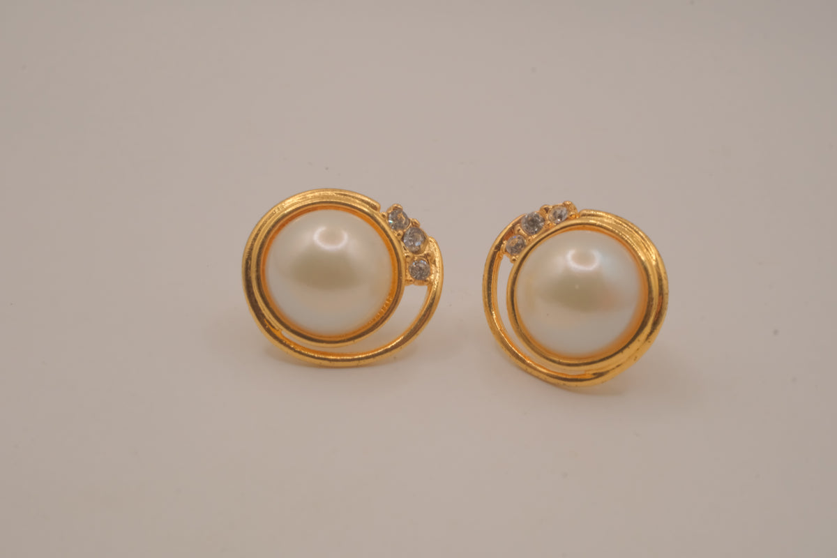 Vintage faux pearl and clear rhinestone earrings