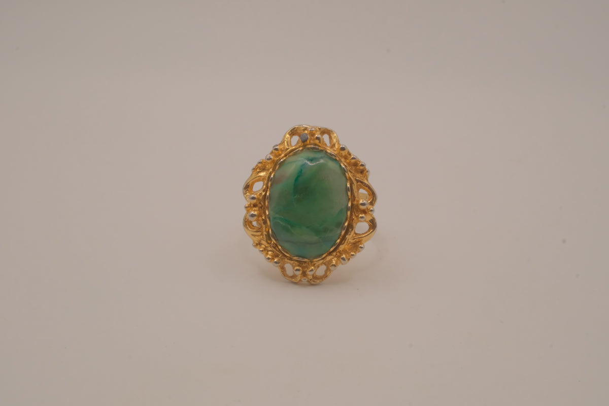 Vintage Green cabochon cocktail ring