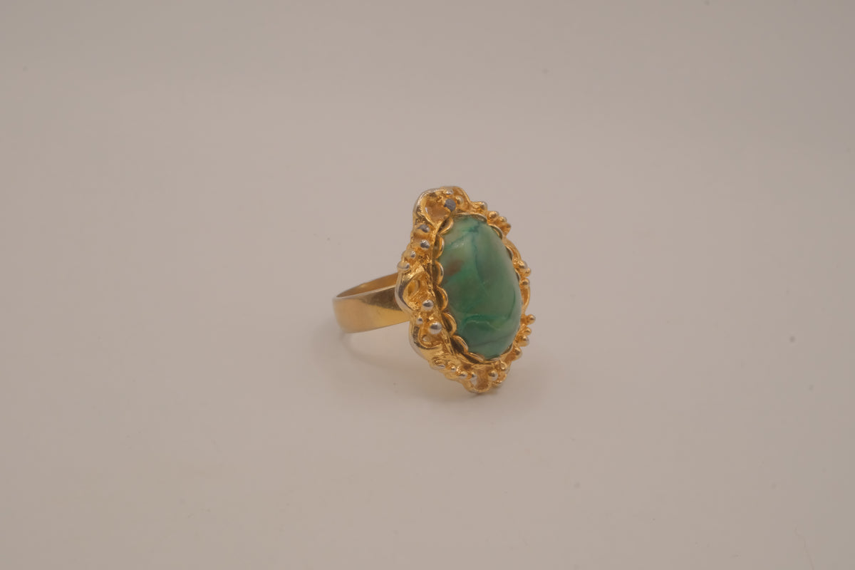 Vintage Green cabochon cocktail ring