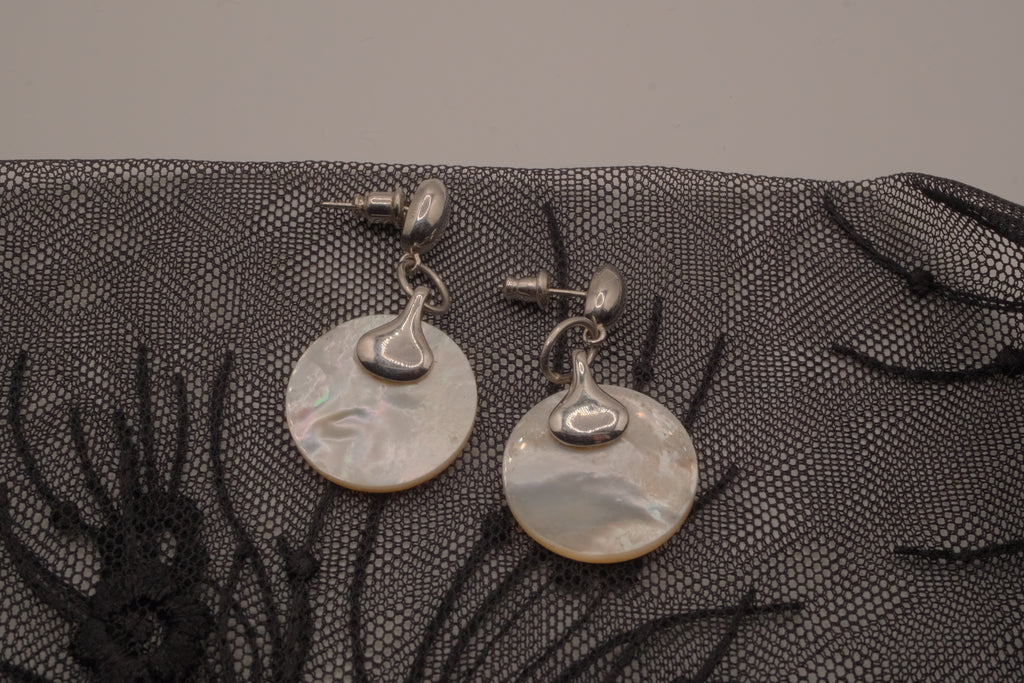 Vintage sterling silver mother of pearl dangle earrings