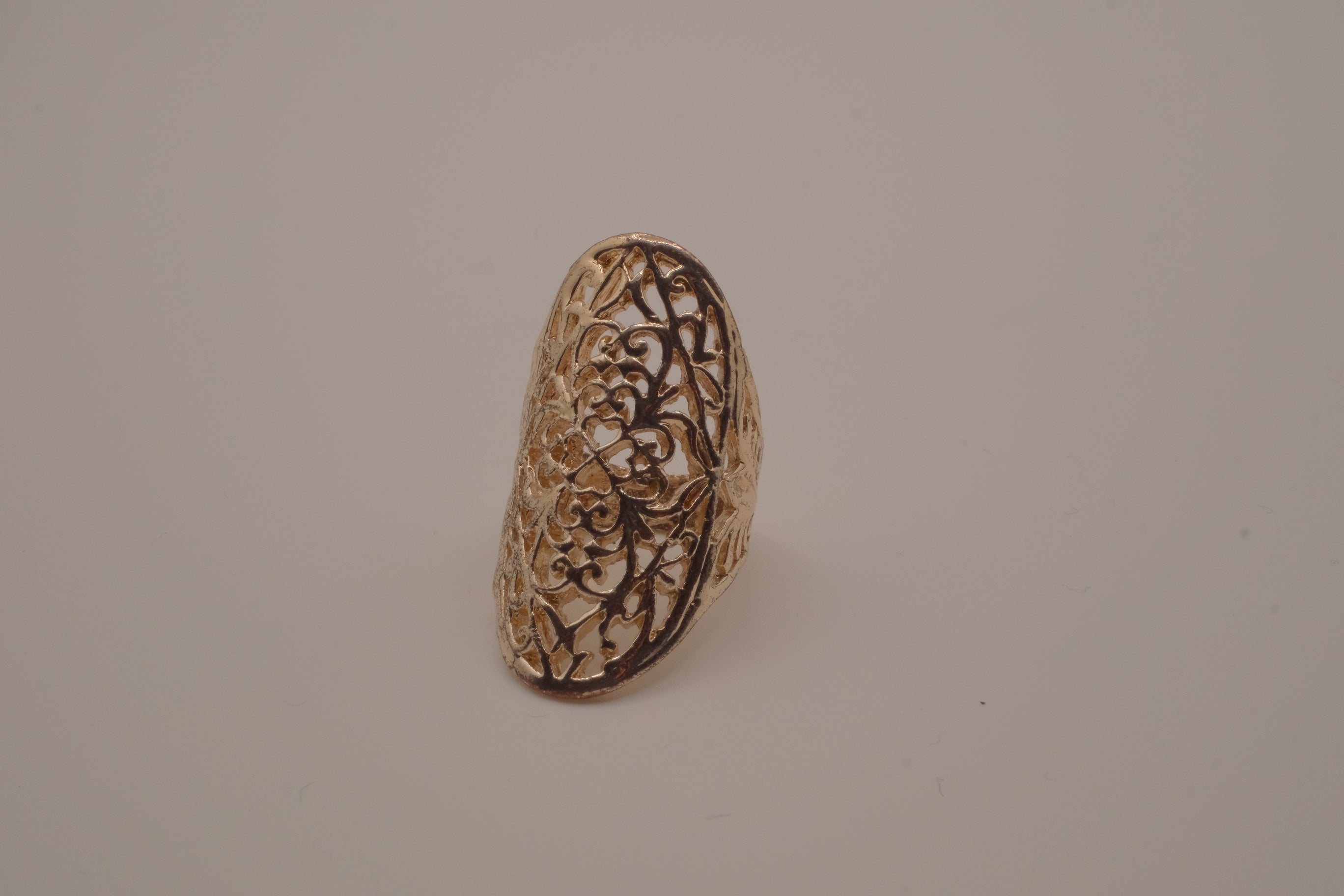 Vintage elongated filigree shield ring