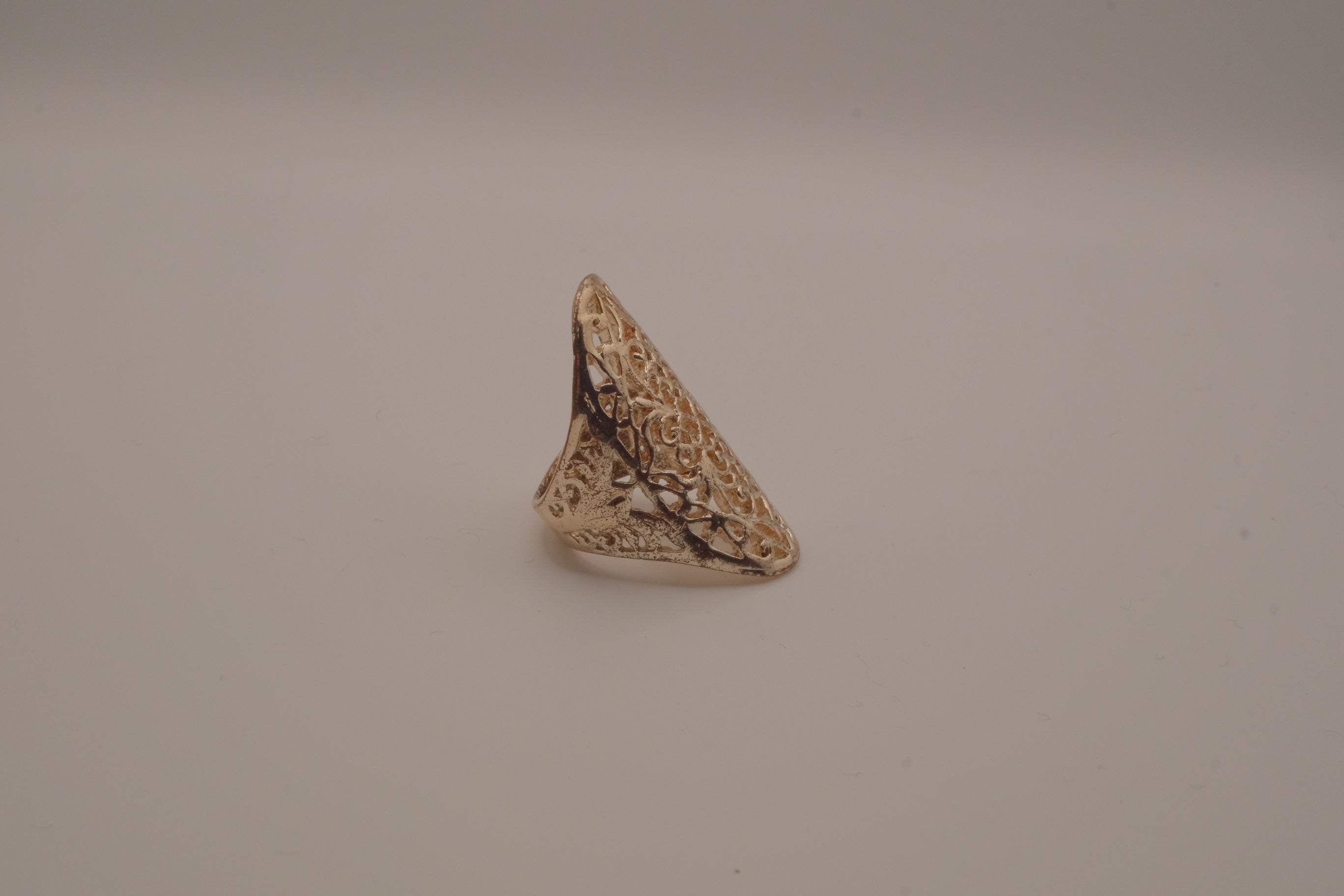 Vintage elongated filigree shield ring