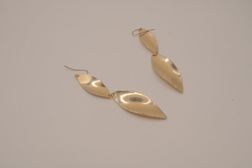 Hammered gold tone double-leaf dangle earrings