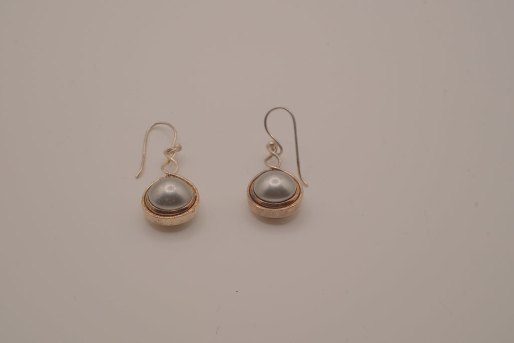 Sterling silver Intertwining Vines Pearl Twist Earrings