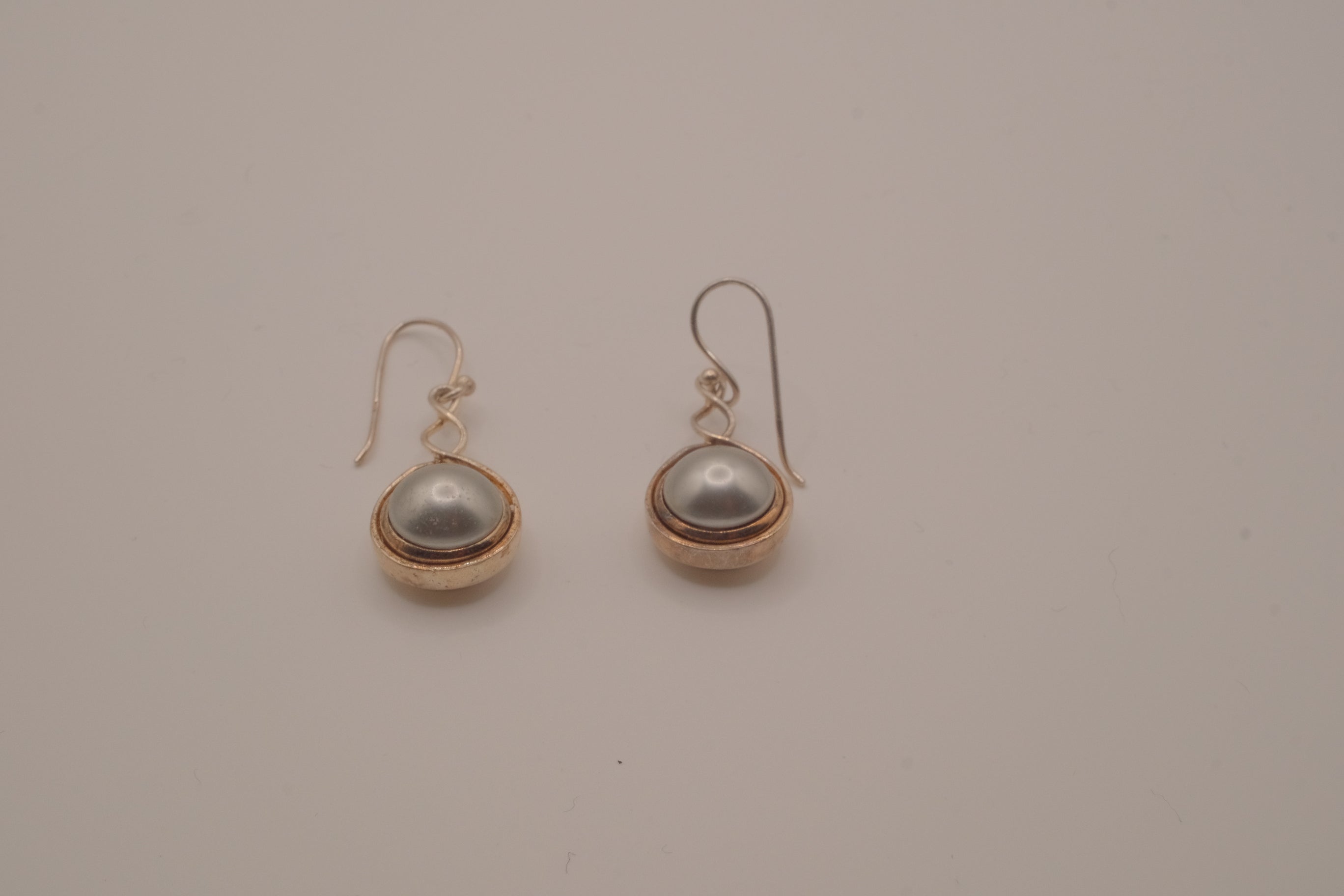 Sterling silver Intertwining Vines Pearl Twist Earrings