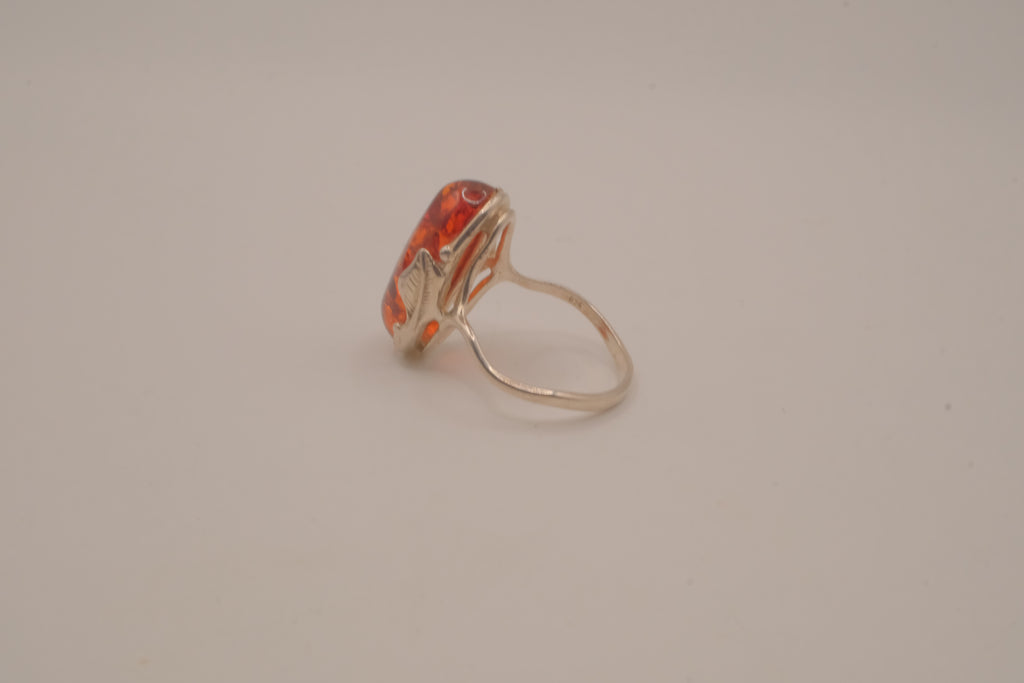 Sterling silver Classic Baltic Amber cocktail ring