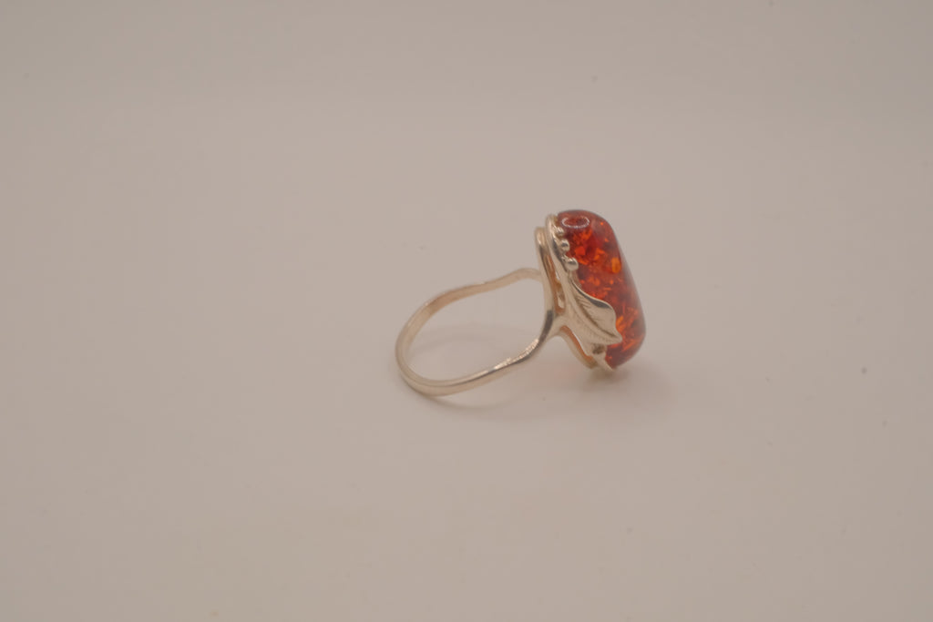 Sterling silver Classic Baltic Amber cocktail ring