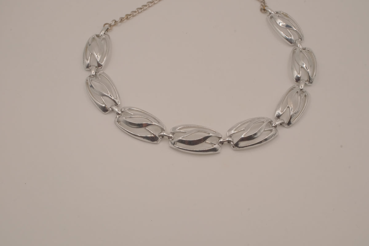 Vintage silver-tone filigree openwork link necklace