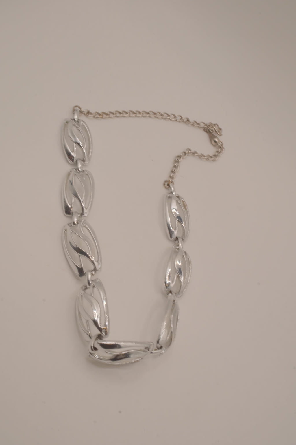 Vintage silver-tone filigree openwork link necklace