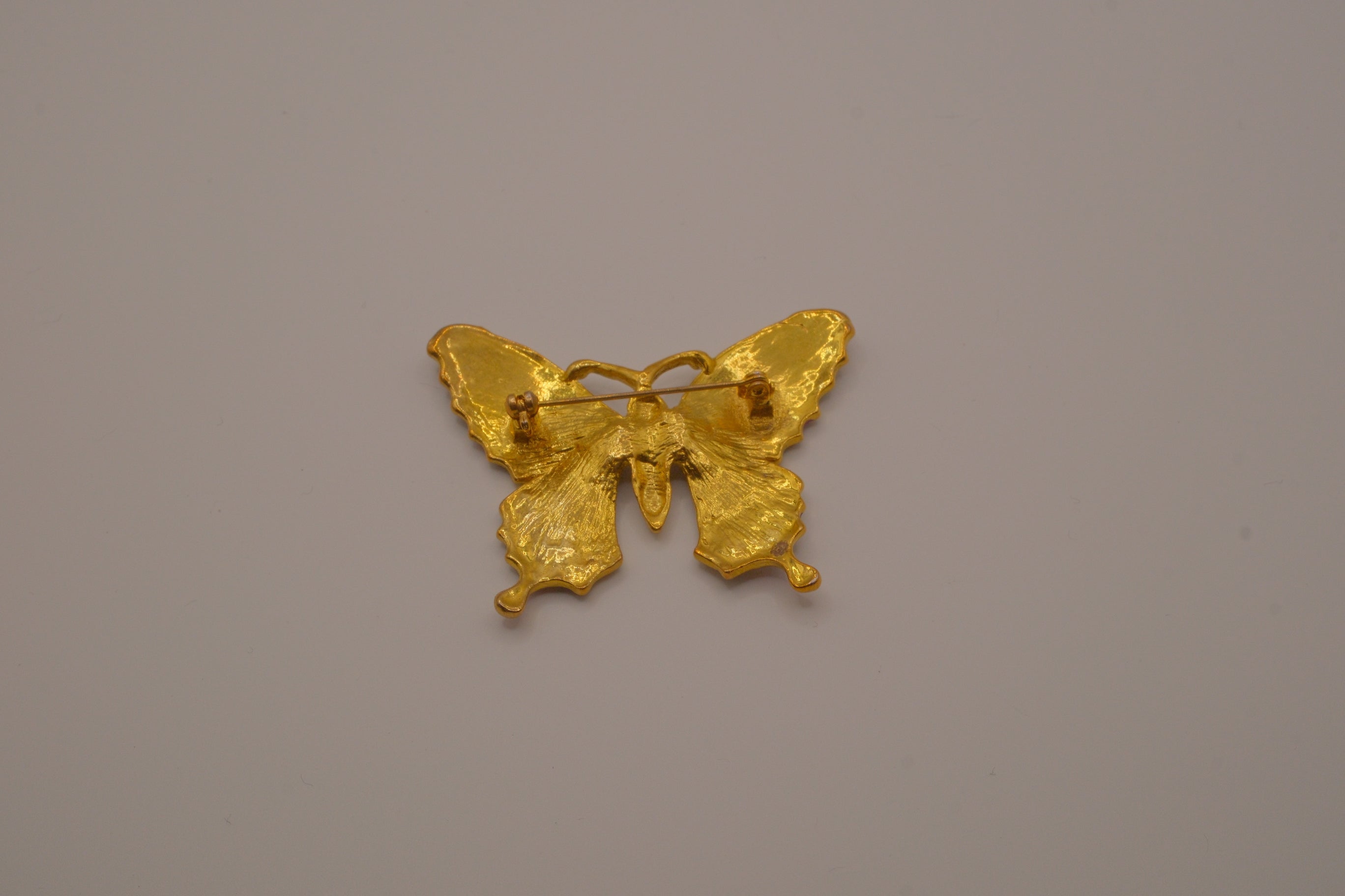 Vintage &nbsp;enamel butterfly brooch