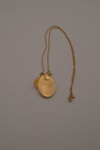 Vintage mother-of-pearl pendant necklace