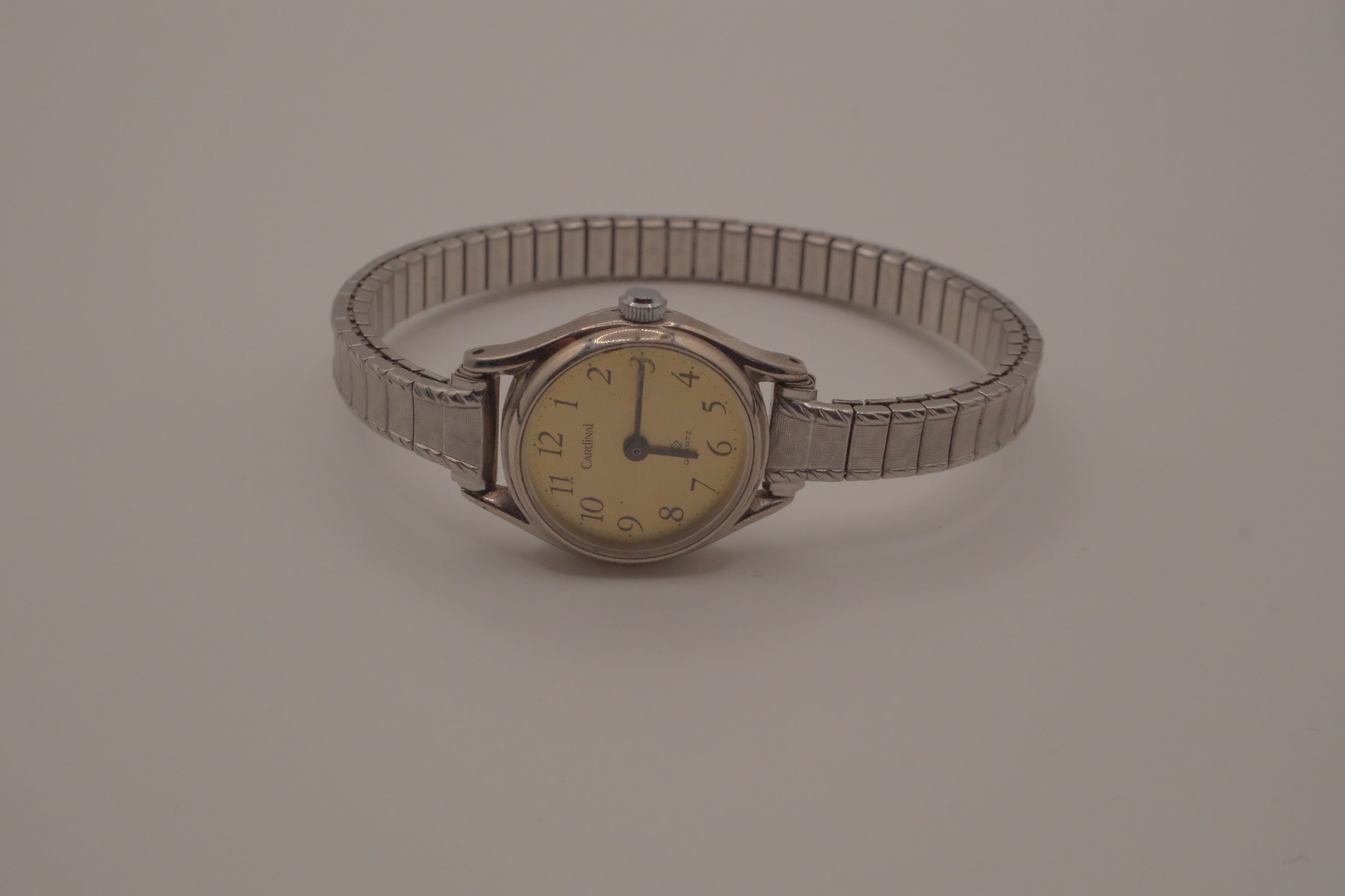 Cardinal ladies' expansion band wristwatch