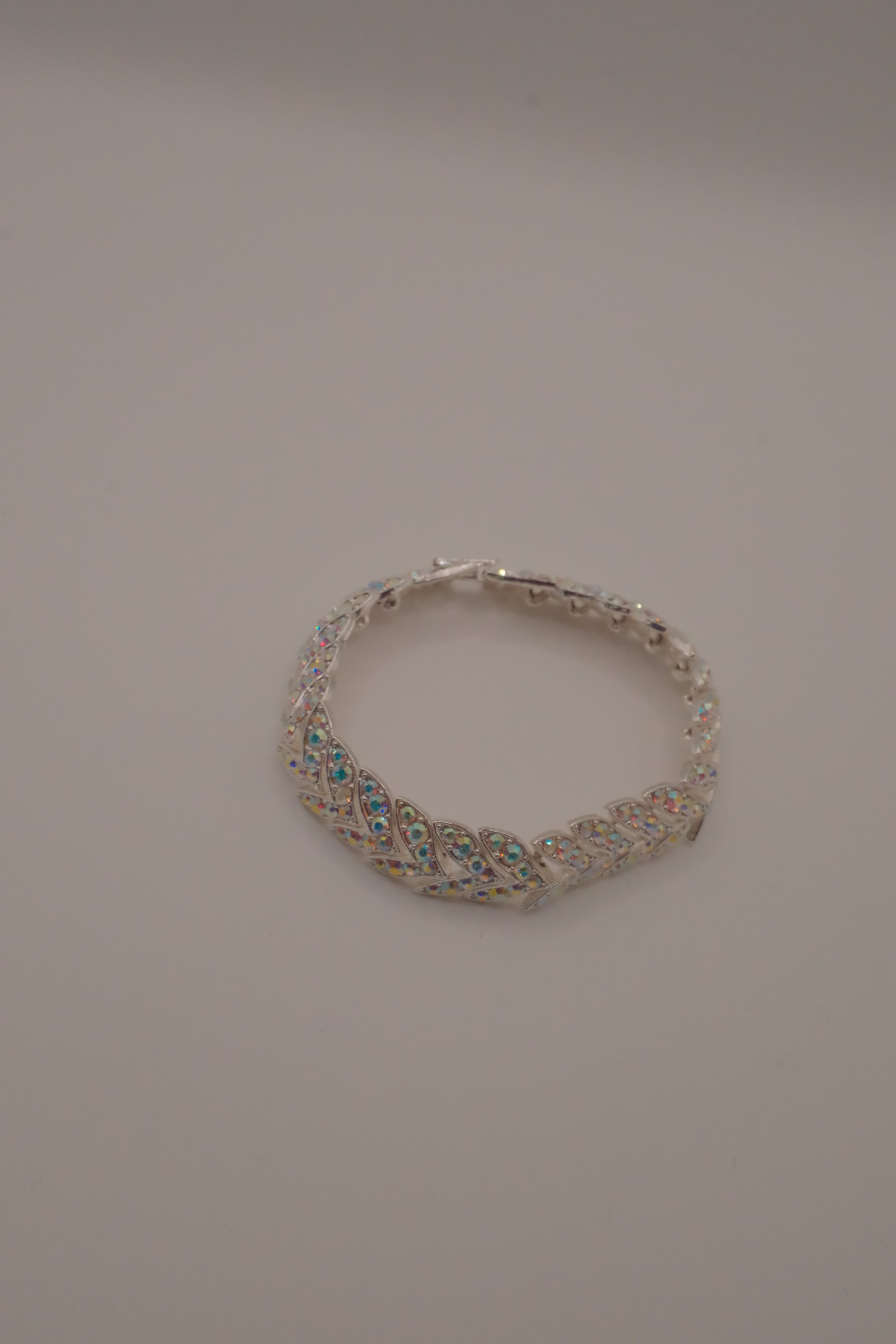 Vintage interlocking leaf-link &nbsp;bracelet