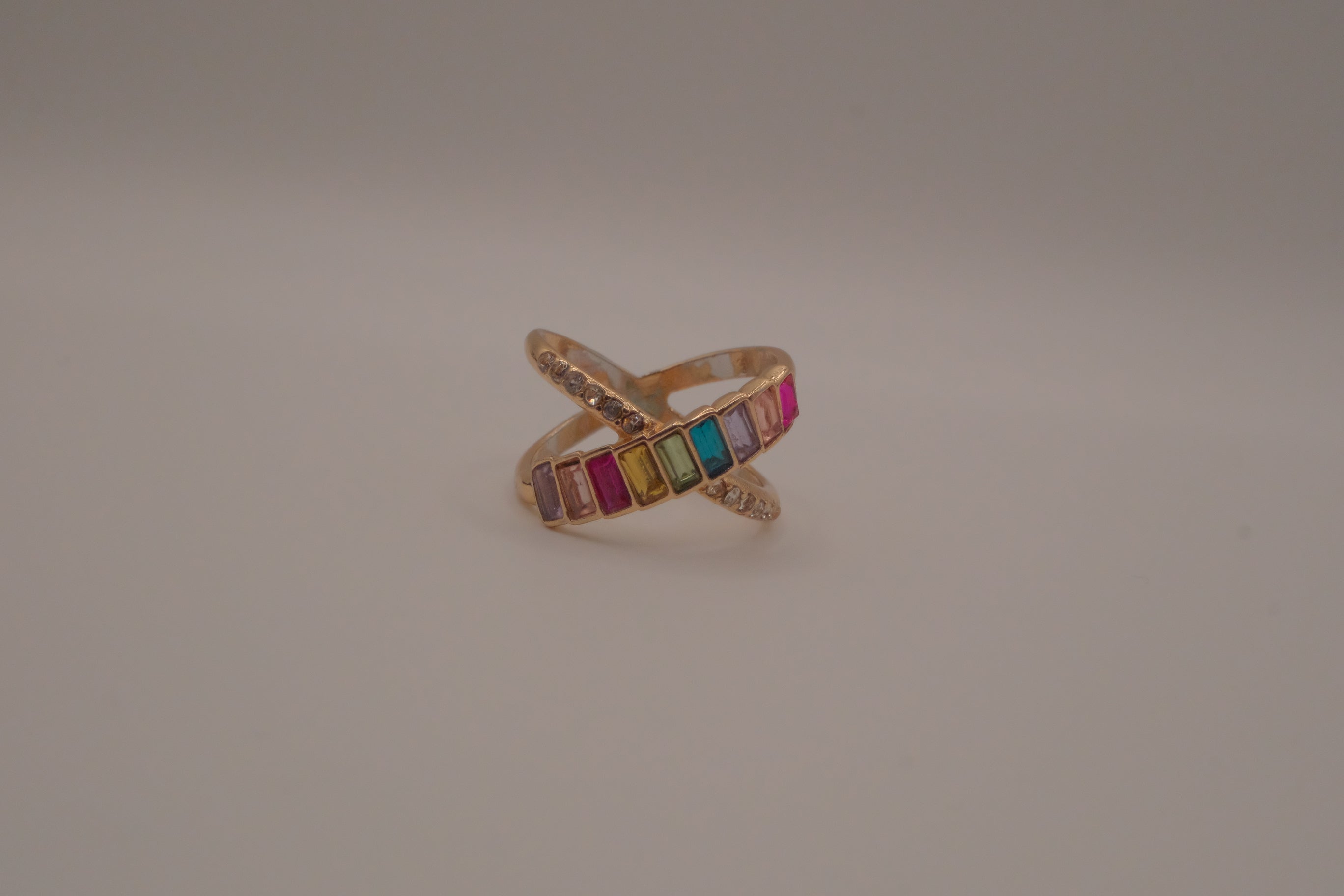 Rainbow crisscross statement ring&nbsp;