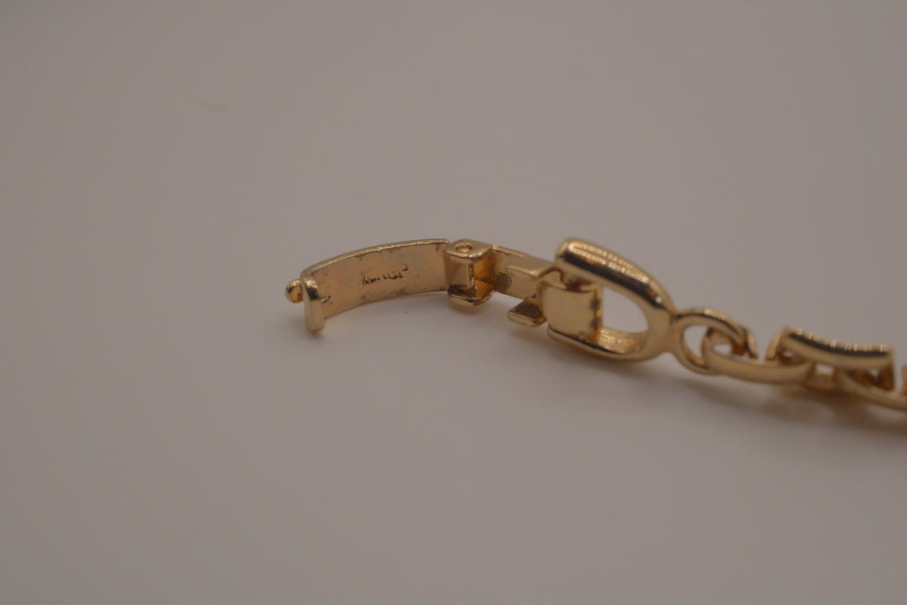 Vintage marquise-cut green stones bracelet