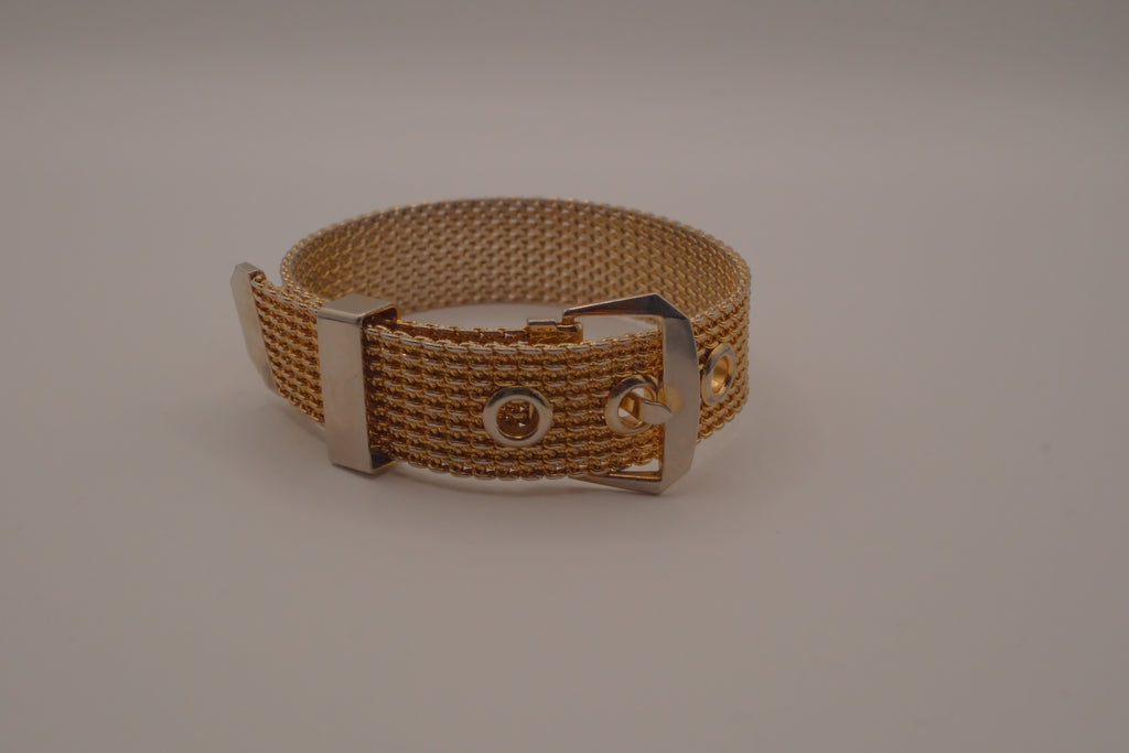 Vintage 1970s Avon gold-tone mesh belt buckle bracelet