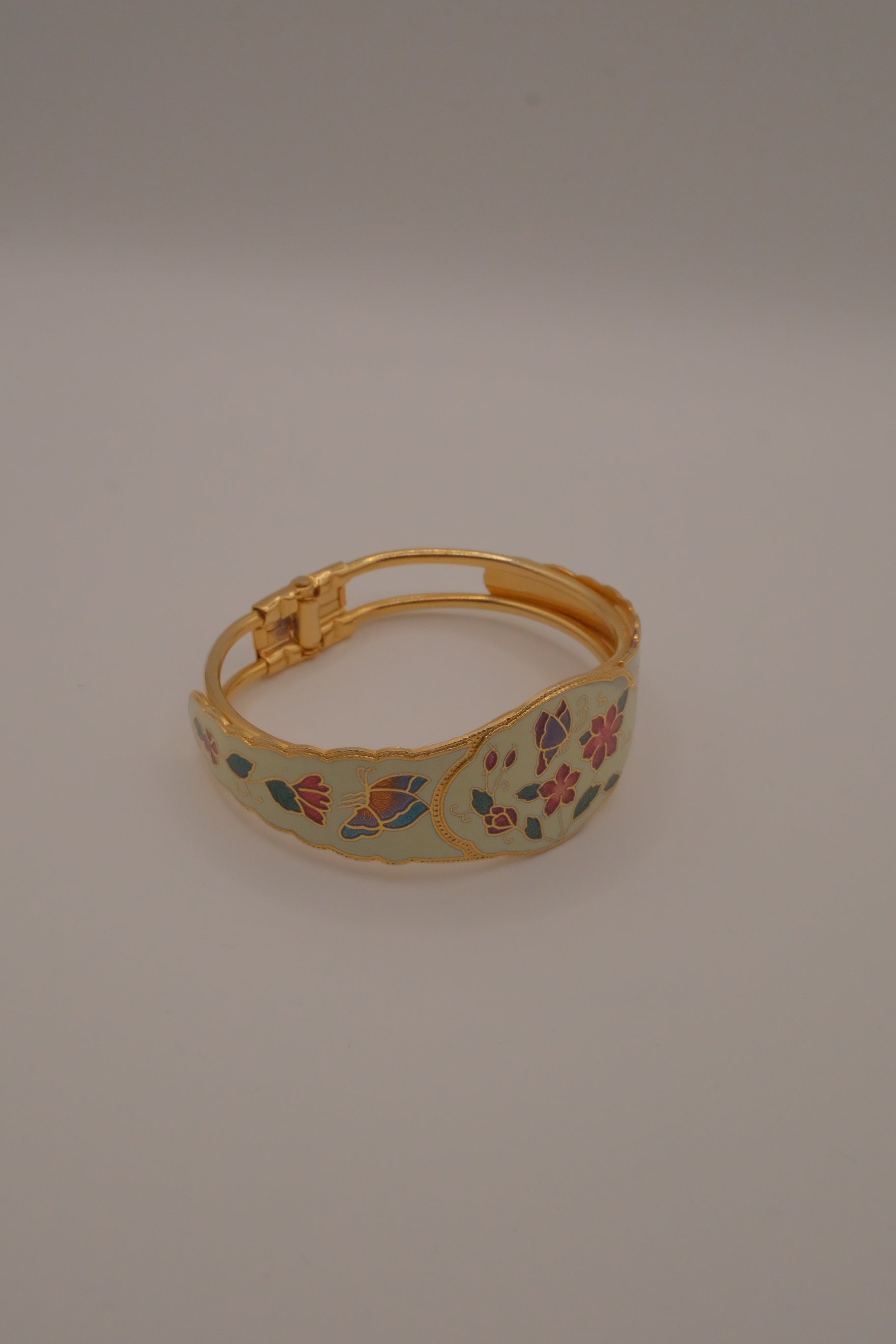 Vintage Floral cloisonné clamper cuff bracelet