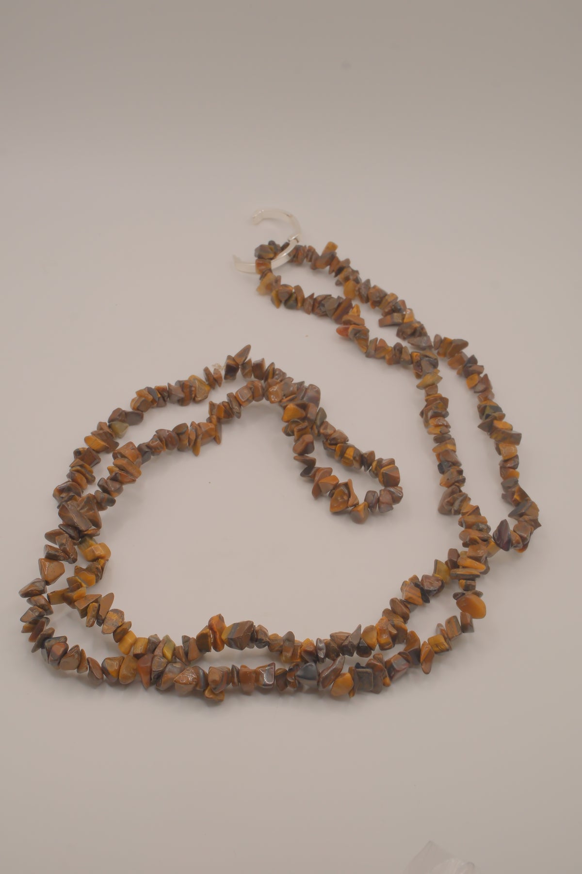 Vintage Avon tiger's eye chip necklace