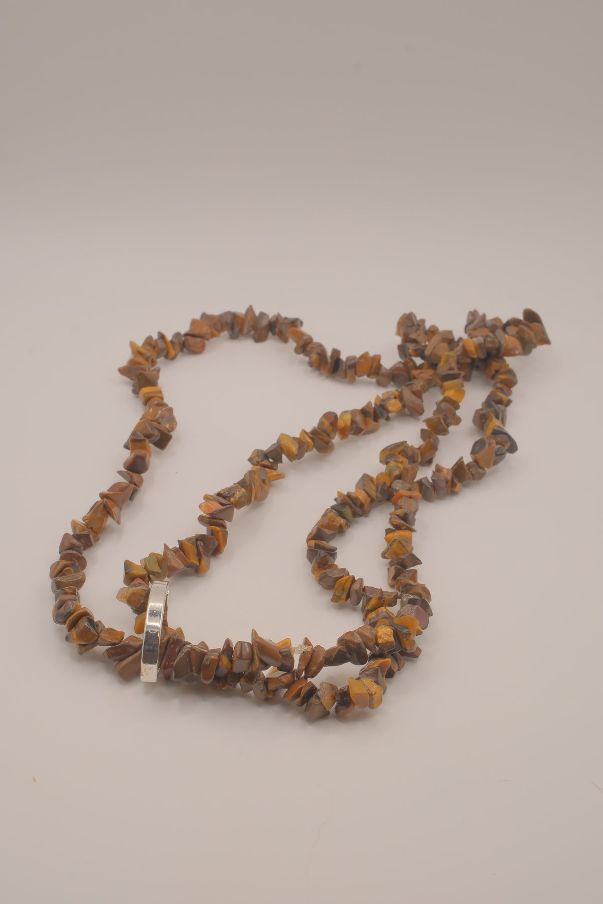 Vintage Avon tiger's eye chip necklace