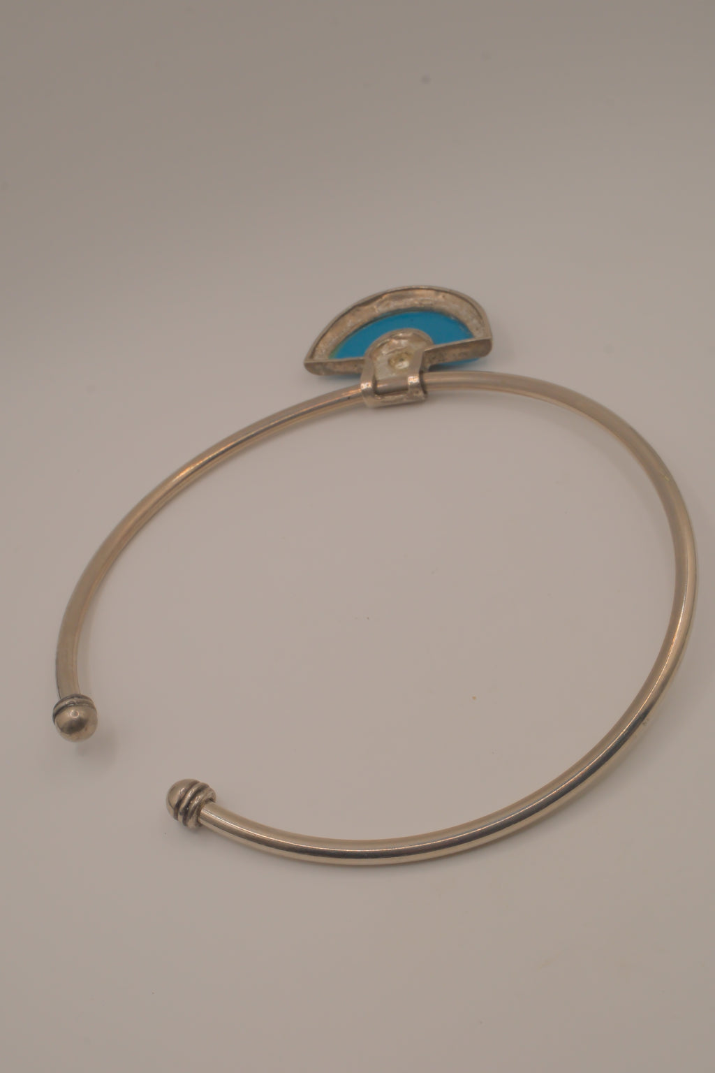 Vintage silver tone torque collar necklace