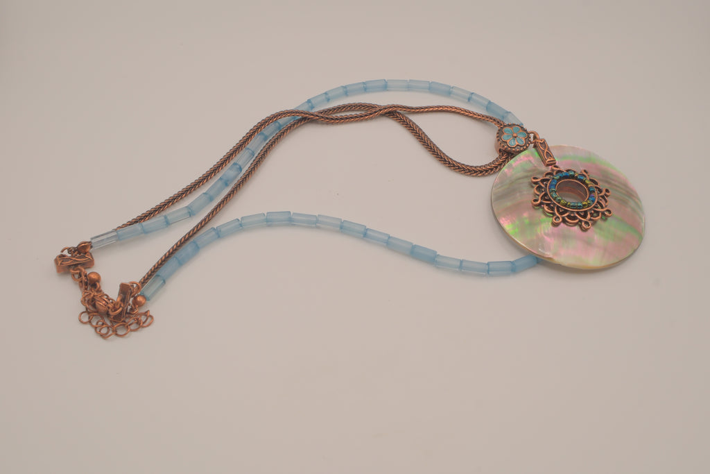 Vintage Avon Mother of Pearl Disk Necklace