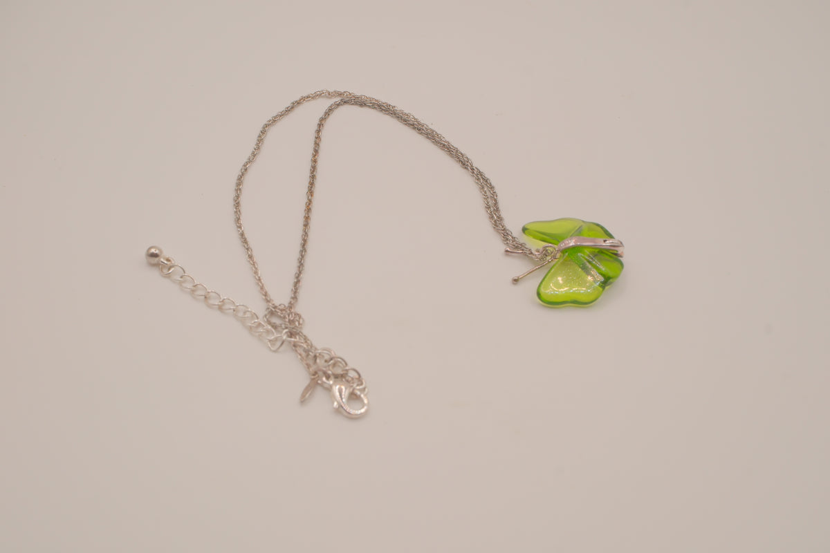 Vintage Avon Green flights of fancy butterfly necklace