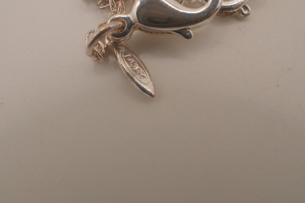 Vintage Avon Green flights of fancy butterfly necklace