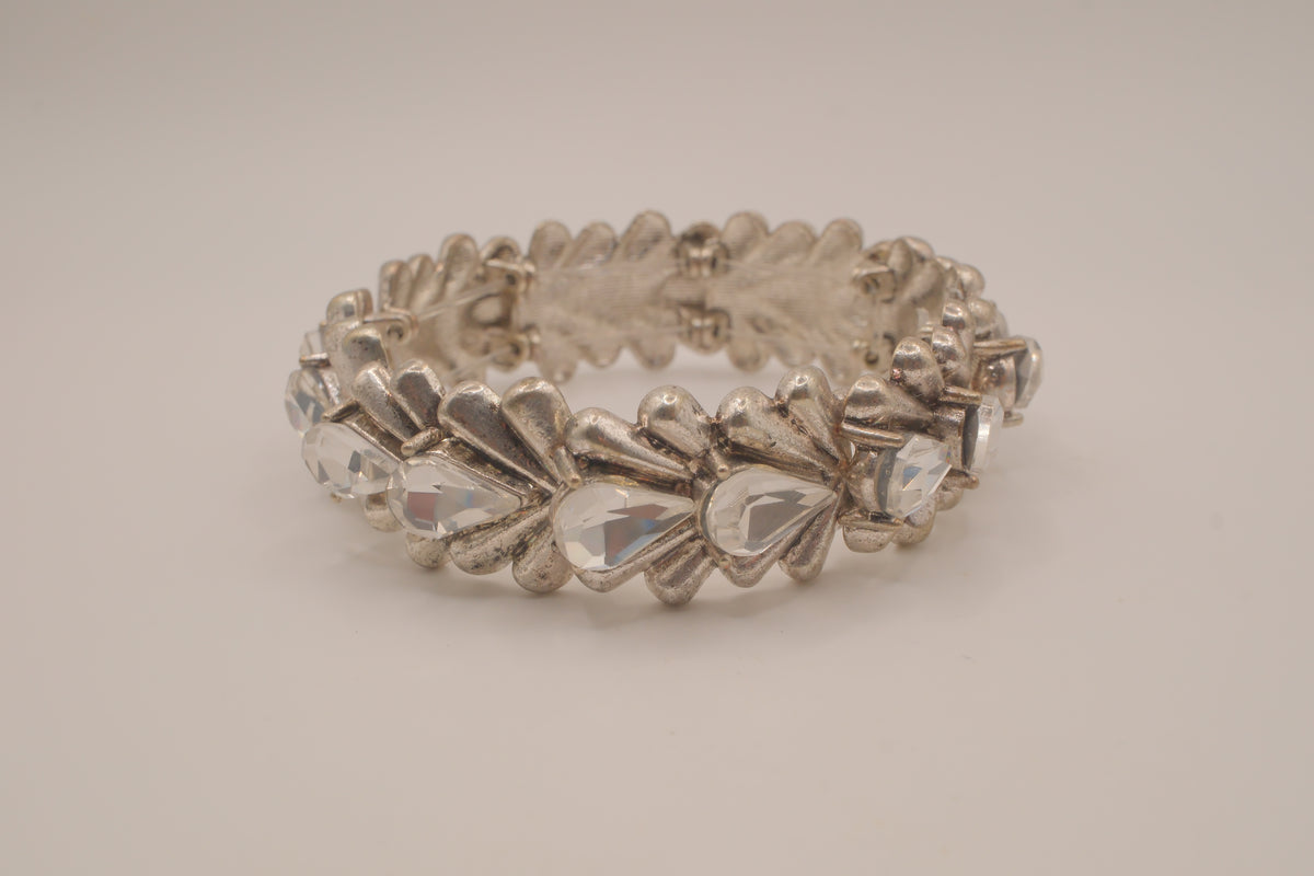 Vintage silver-tone stretch bracelet
