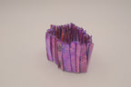 Dyed purple mother of pearl shell stretch bracelet