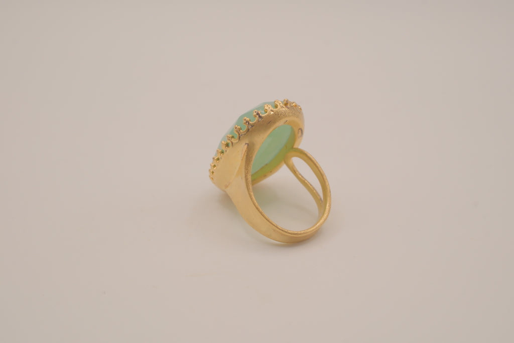 Vintage gold tone Jade cocktail ring