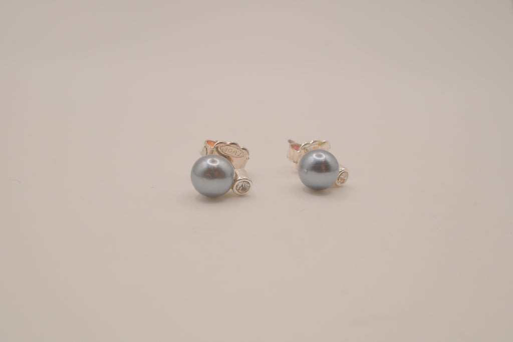 Vintage Avon grey faux pearl stud earrings