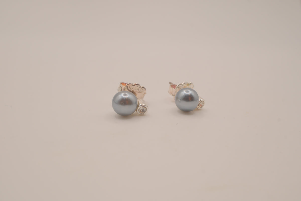 Vintage Avon grey faux pearl stud earrings