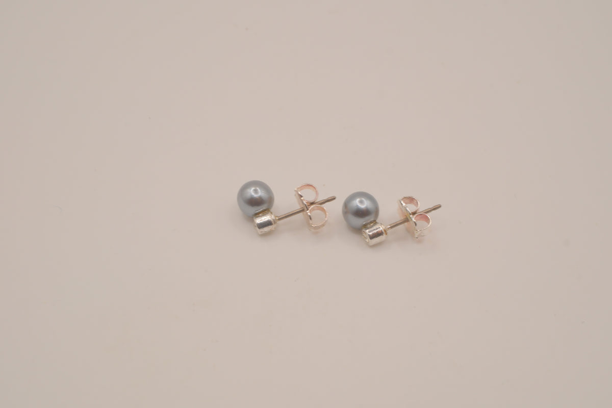 Vintage Avon grey faux pearl stud earrings
