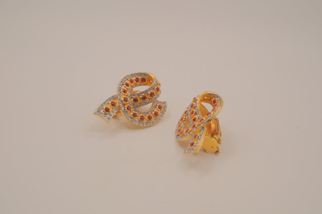 Vintage mixed tone ribbon-scroll style clip earrings