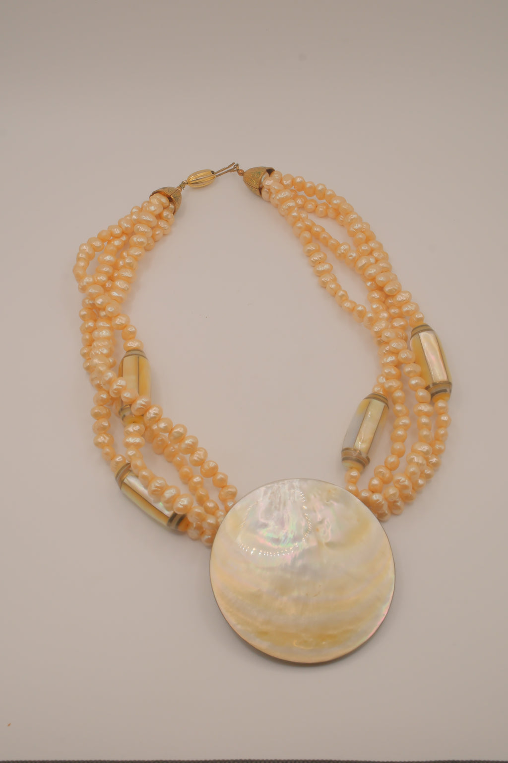 Vintage Mother of Pearl shell disk necklace