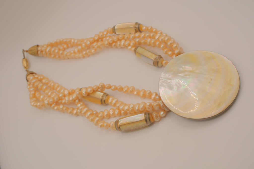 Vintage Mother of Pearl shell disk necklace