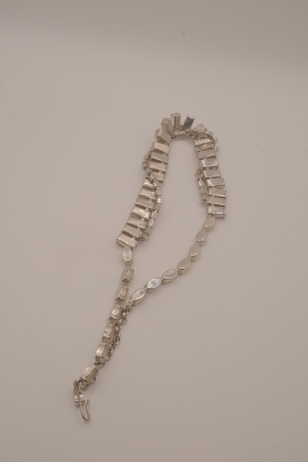 Vintage rhinestone collar necklace